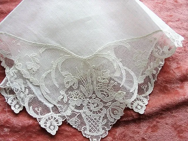 Antique 1900s Heirloom Lace Edged Handkerchief, Vintage Hanky, Bridal Hankie, Special Wedding,Lace Hankies, Collectible Wedding Hankies