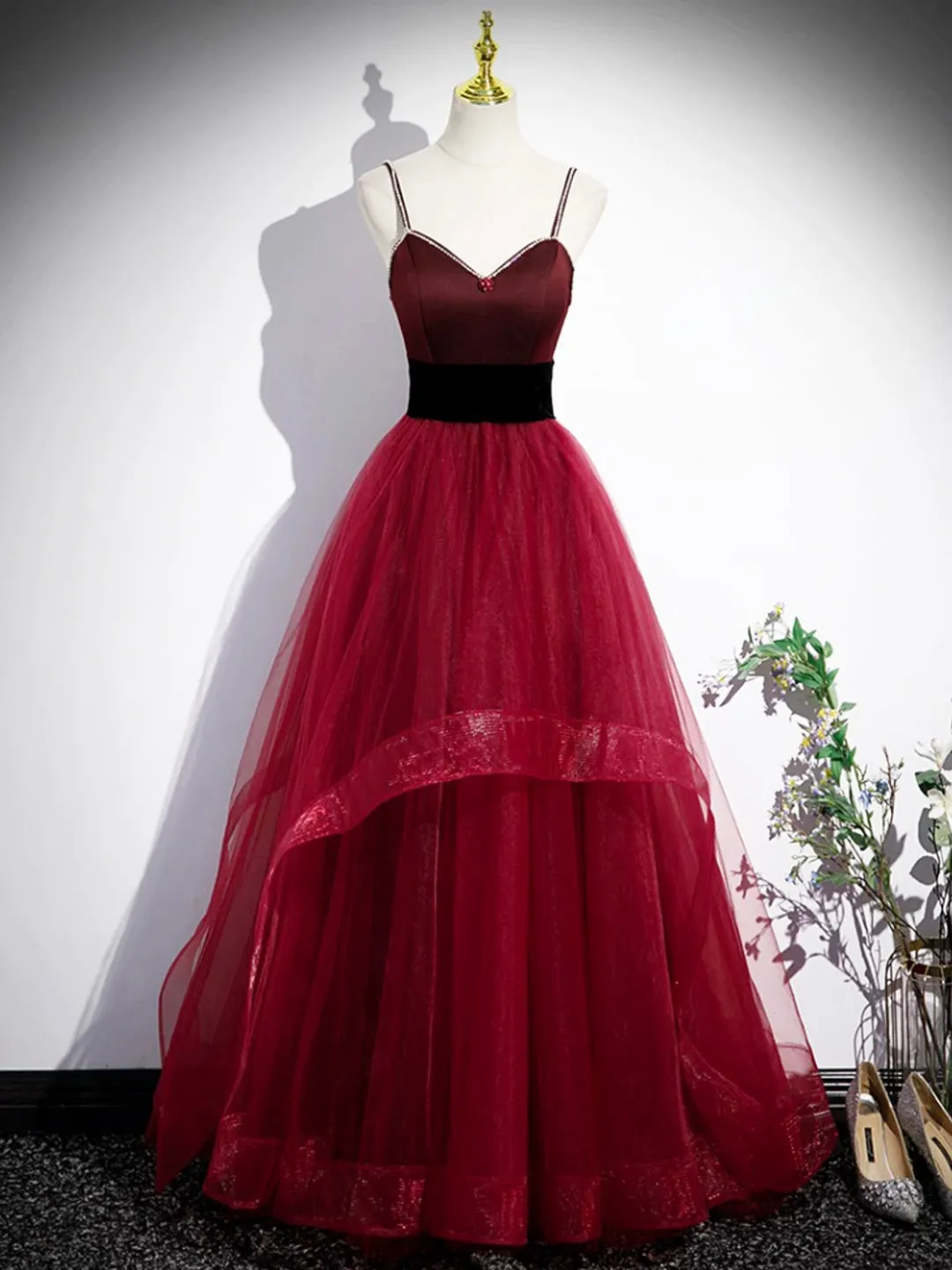 Burgundy Spaghetti Strap Tulle Long Corset Prom Dress A-Line Evening Party Dress