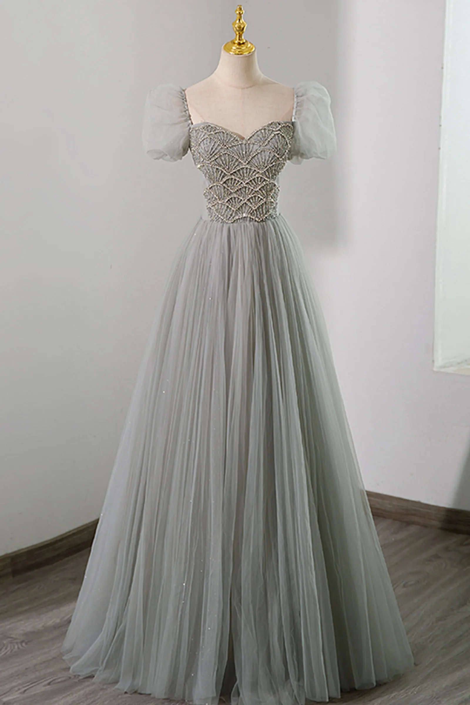 Gray Tulle Beading Long Prom Dress A-Line Short Sleeve Evening Dress