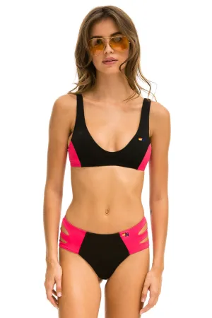 HI-WAISTED SIDE CUT OUT COLOR BLOCK FULL COVERAGE BRIEF BIKINI BOTTOMS - BLACK // RED