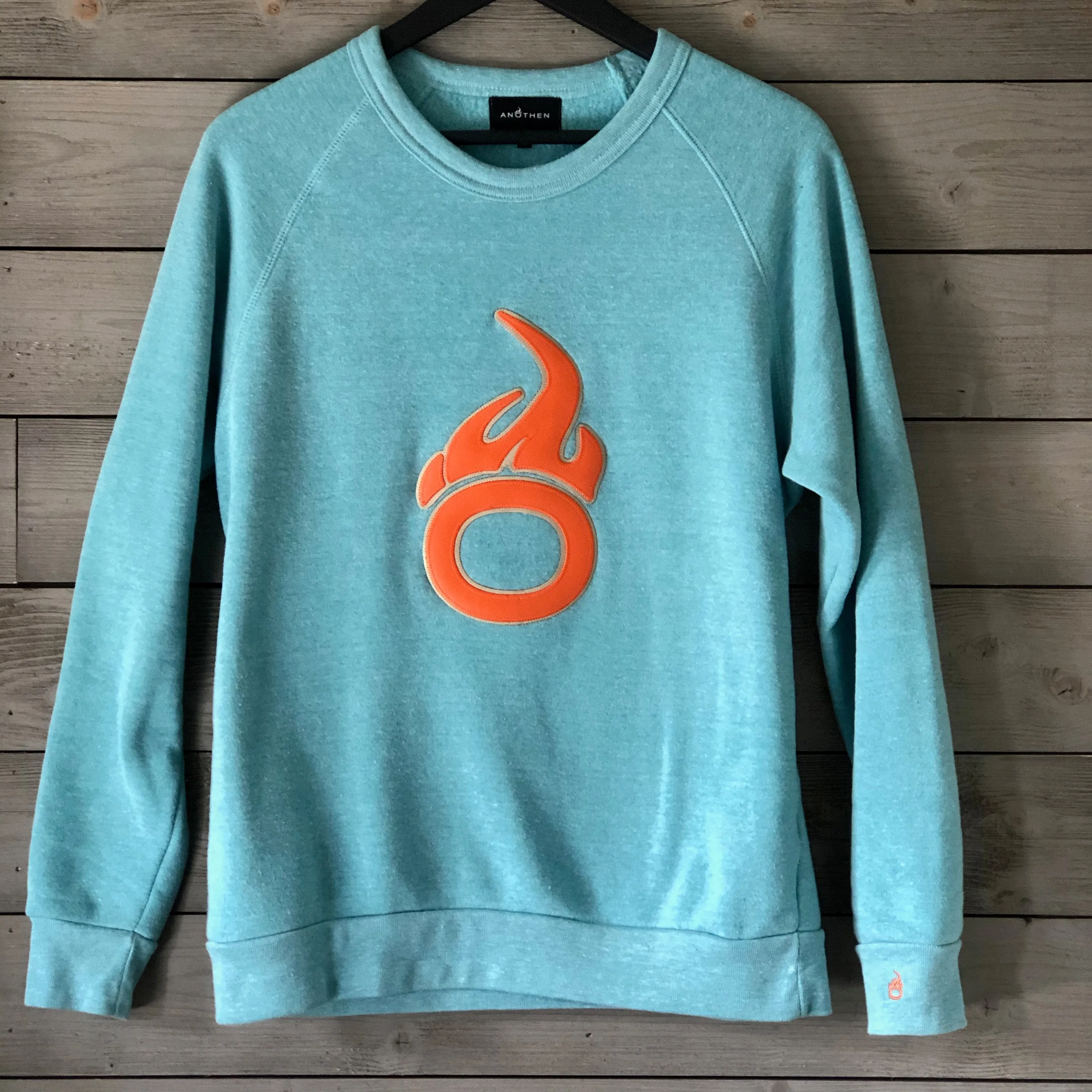 Insignia Limited Edition - Crewneck Fleece- Aqua