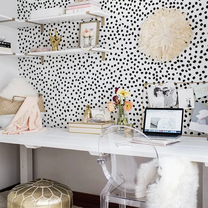 Irregular Dot Wall Decals