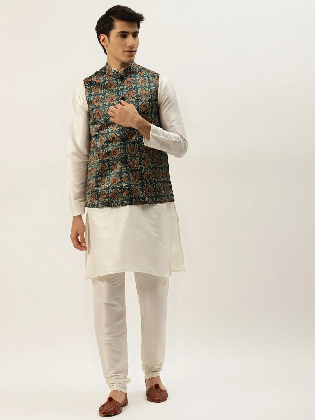 Men's Silk Blend Off White Kurta Pyjama & Bottle Green Nehrujacket Combo - Sojanya