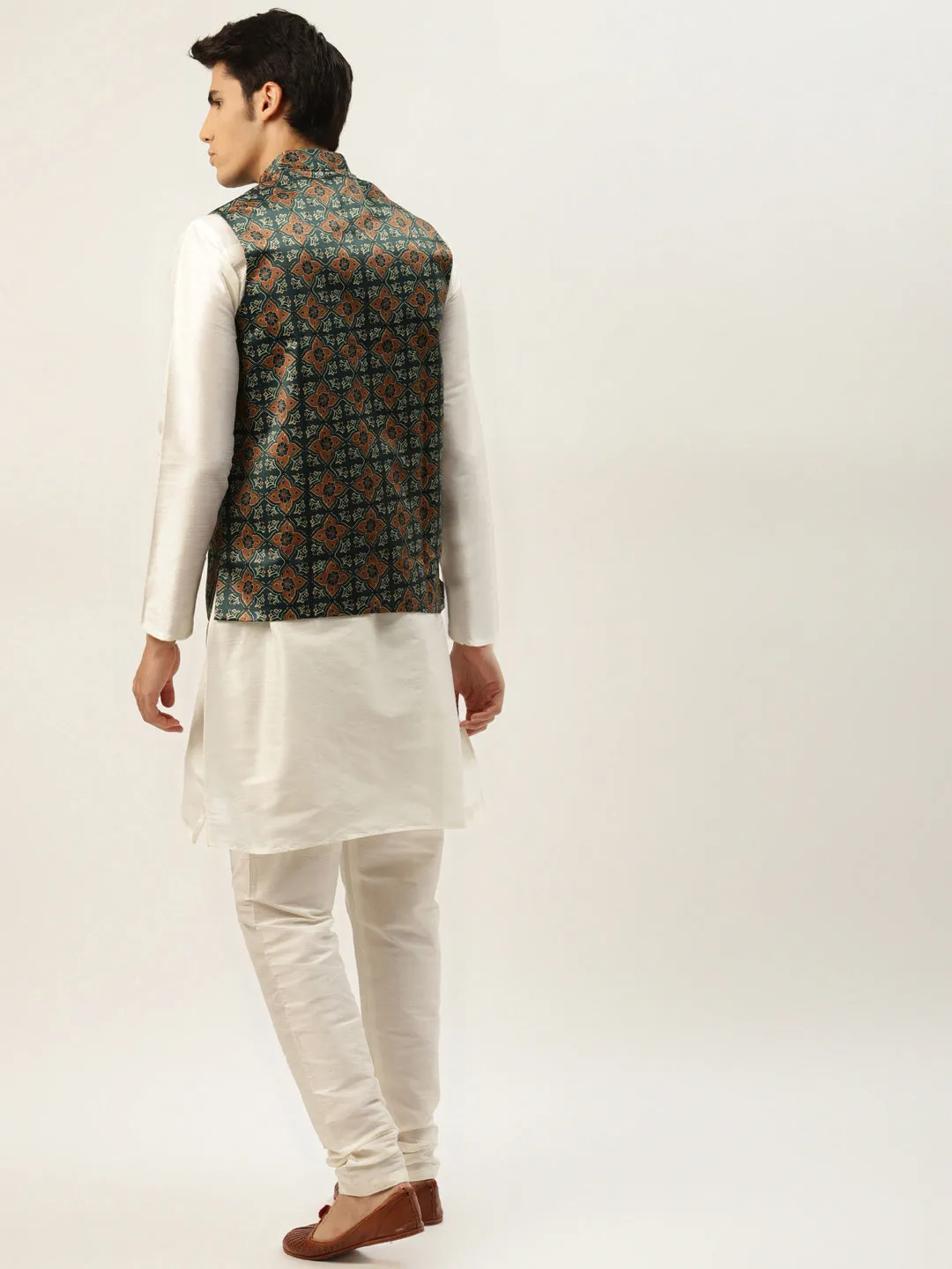 Men's Silk Blend Off White Kurta Pyjama & Bottle Green Nehrujacket Combo - Sojanya