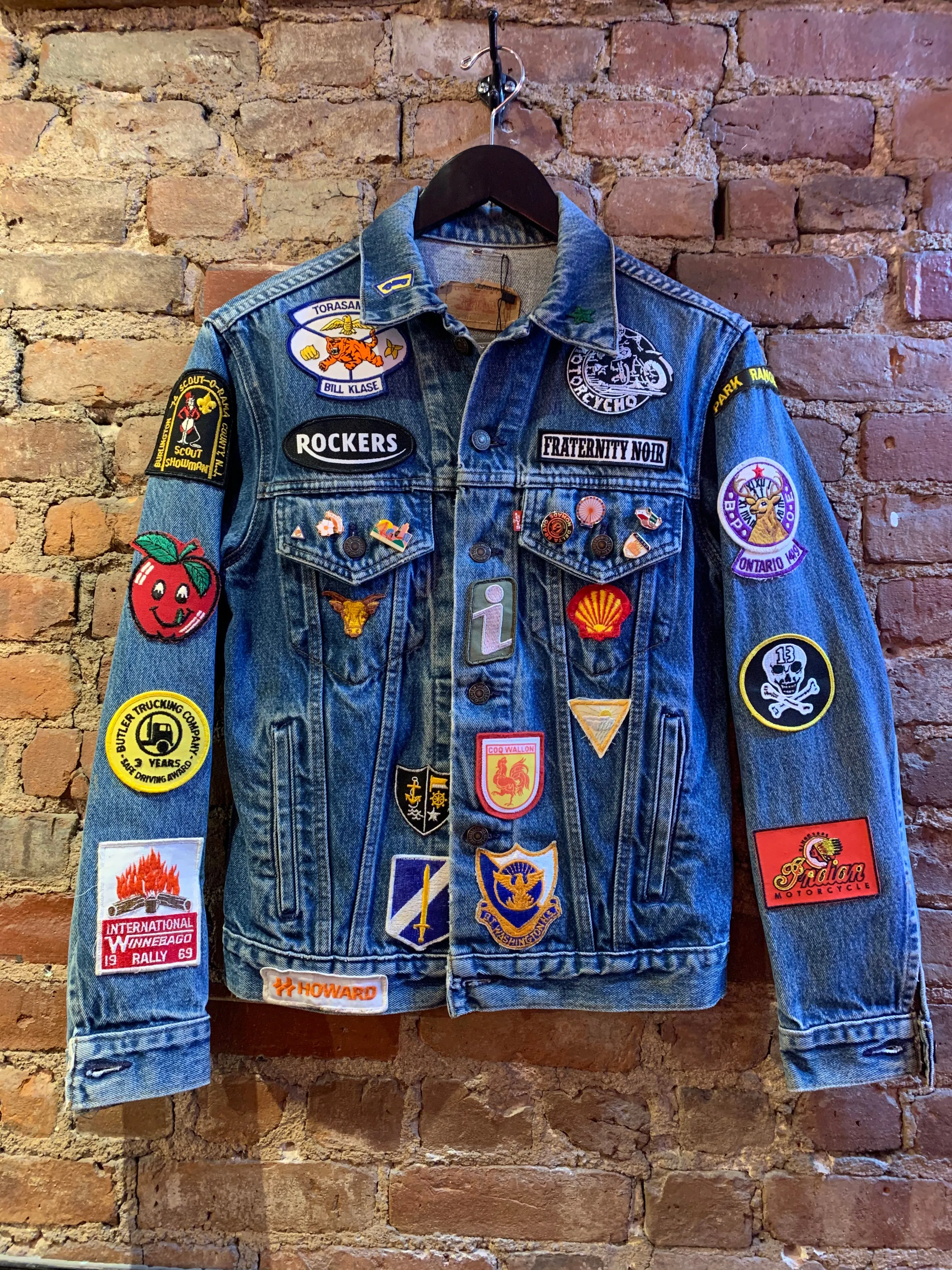 PHANTOM VEE DENIM JACKET