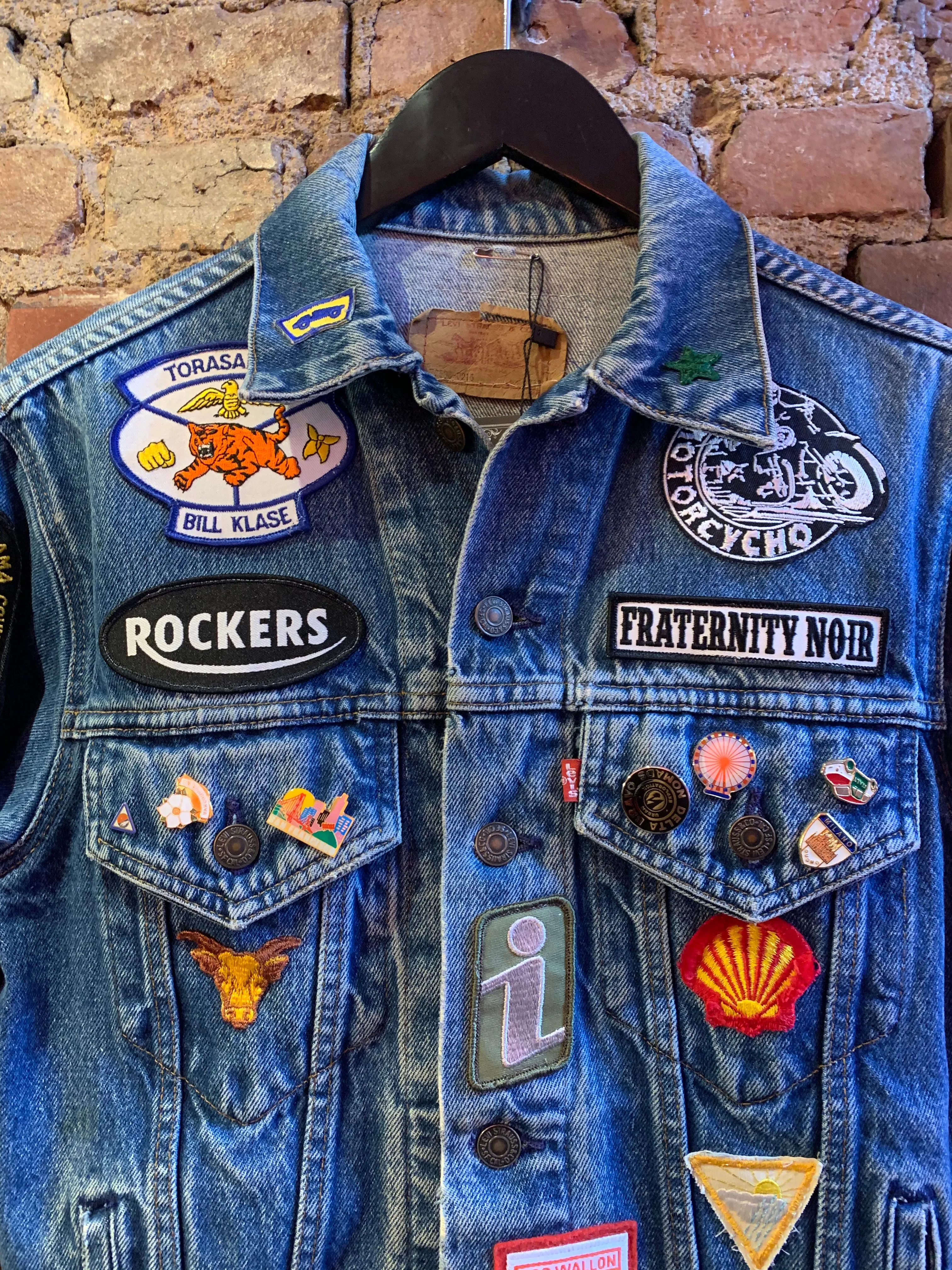 PHANTOM VEE DENIM JACKET