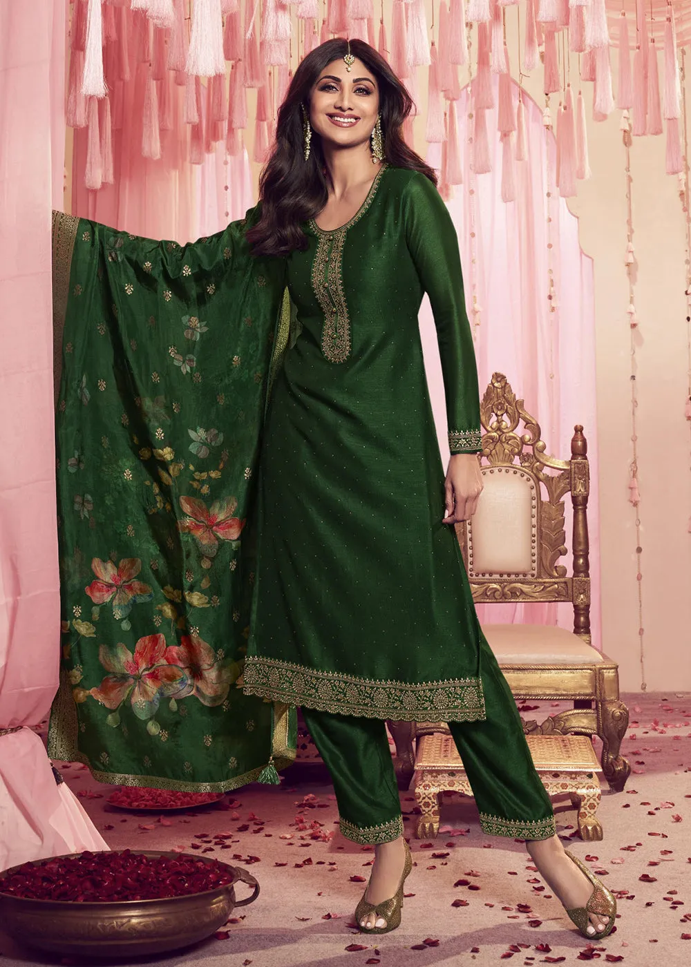 Shilpa Shetty Dark Green Mehndi Wear Salwar Suit