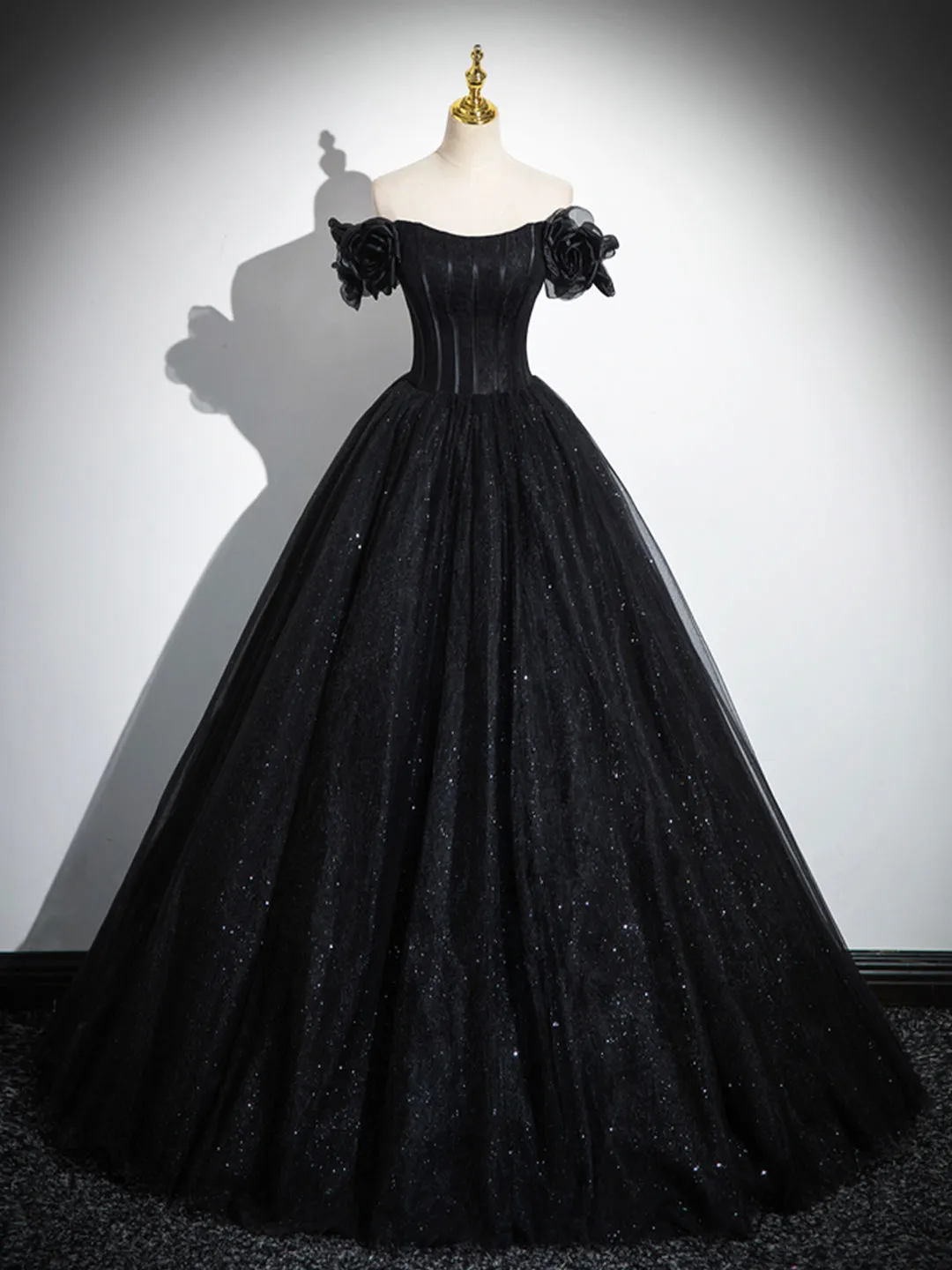 Sparkly Tulle Black Sweetheart Ball Gown A-Line Off the Shoulder Evening Dress