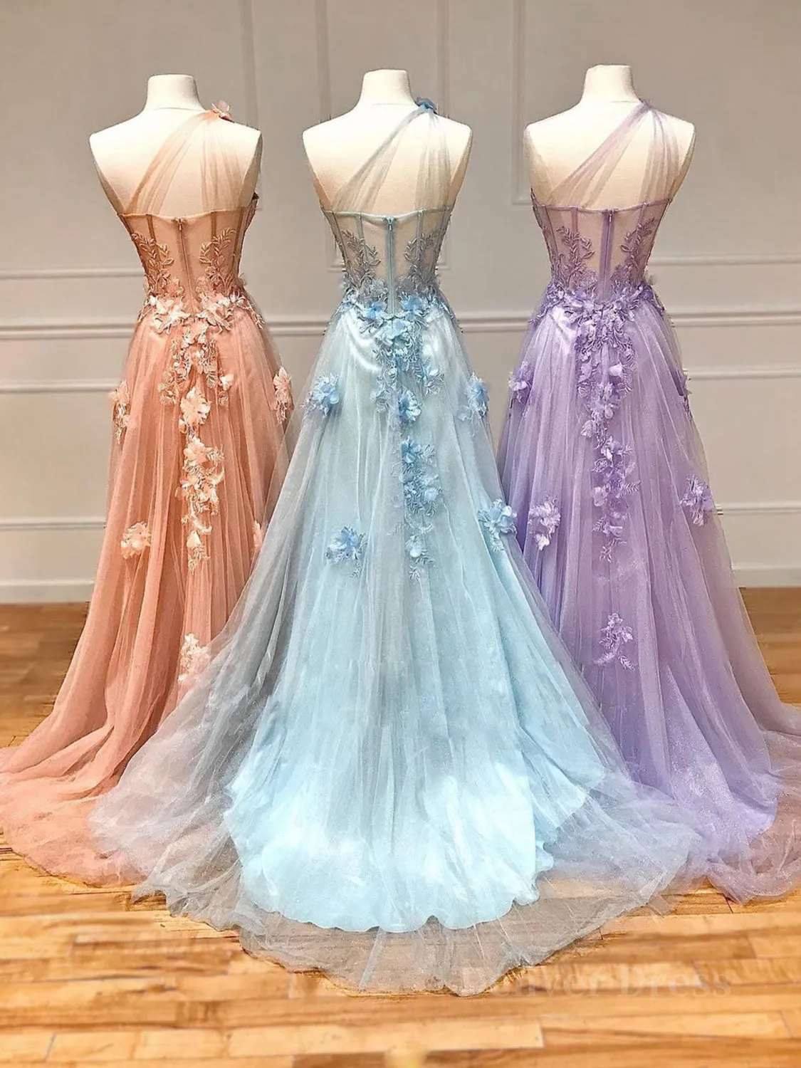 Unique sweetheart neck tulle lace long prom dress A line evening dress