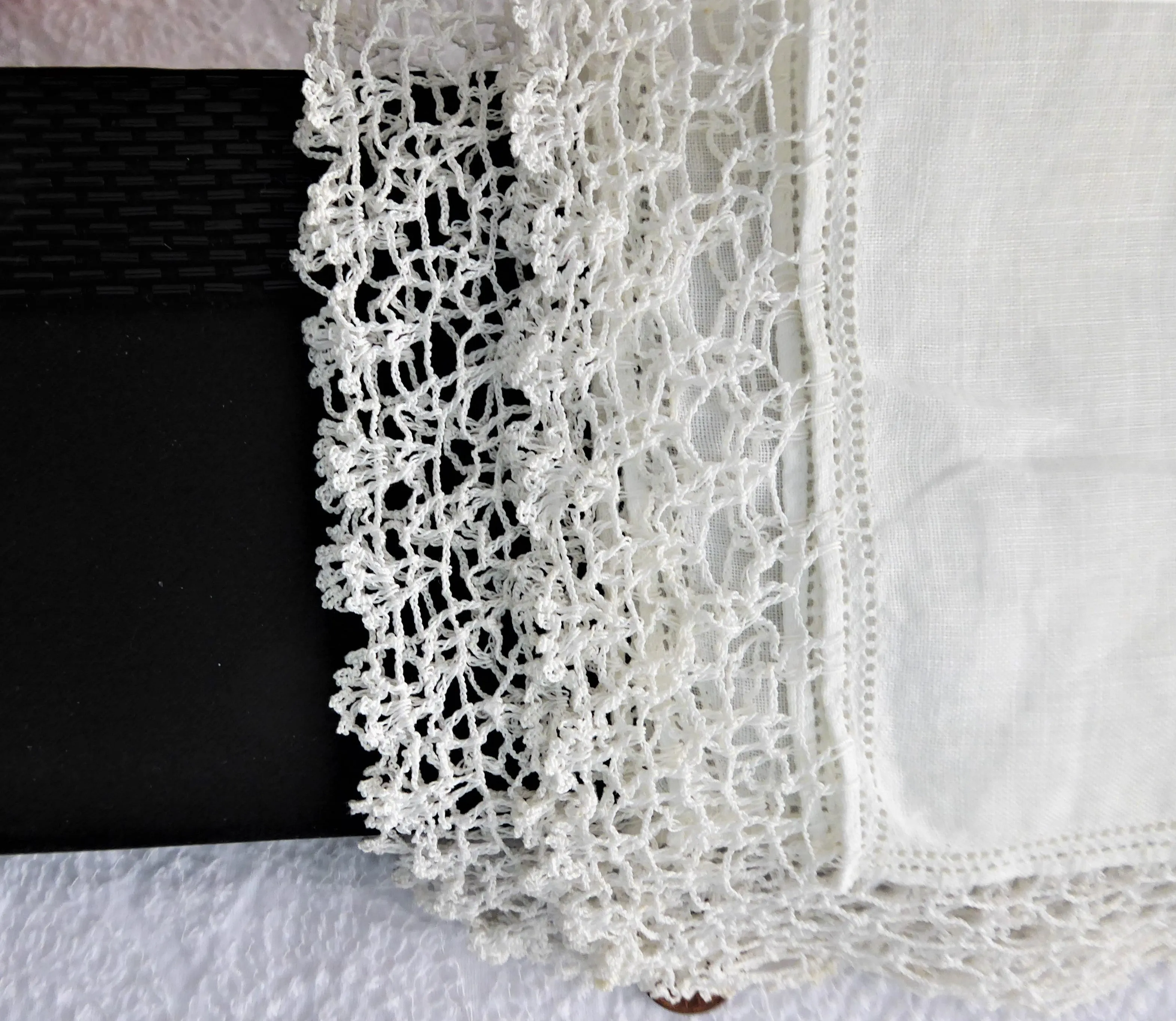 White Irish Linen Handkerchief 1920s Hand Made Thread Lace Trim Hanky