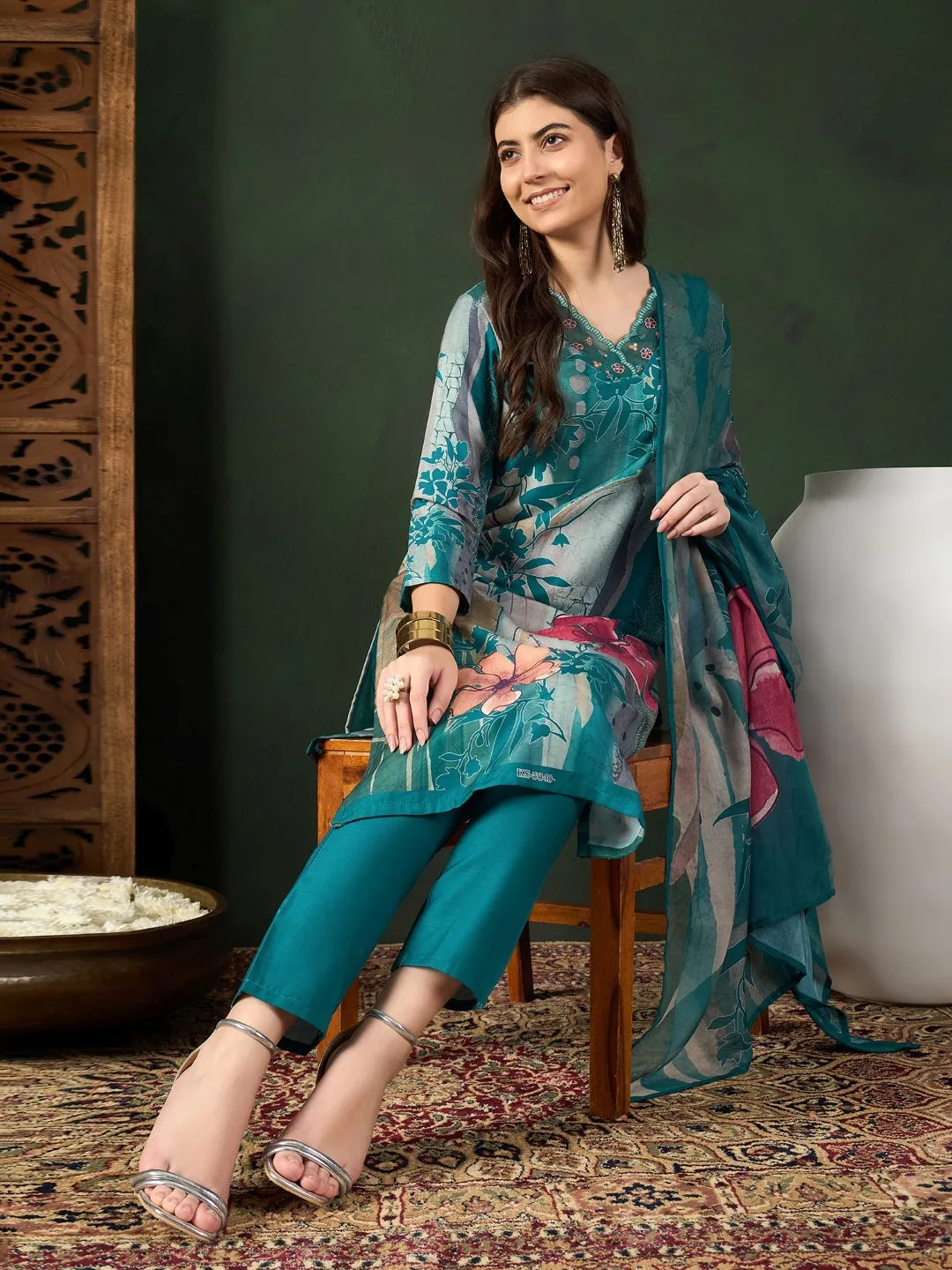 Women Teal Silk Blend Floral Printed Straight Kurta Trouser With Dupatta